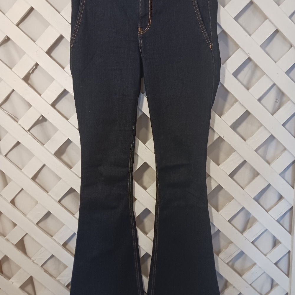 Hollister low rise vintage style flare blue jeans junior sz 3L NWOT